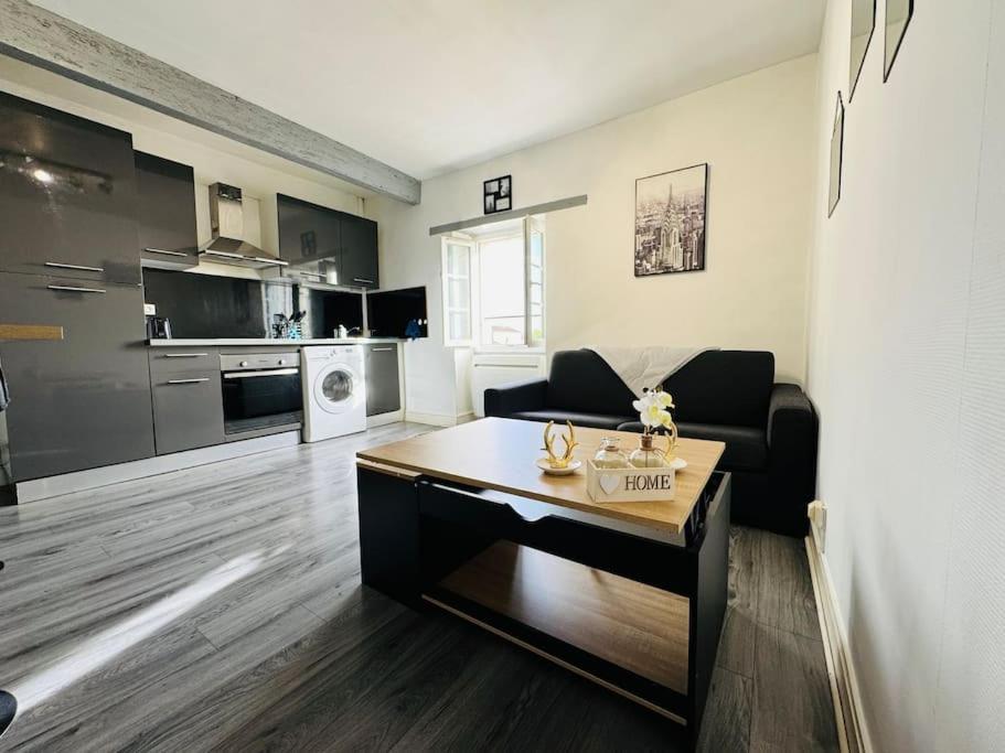 Apartament Isval Wifi-Hyper Centre Cognac Zewnętrze zdjęcie