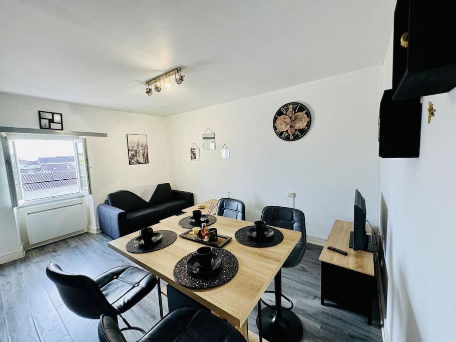 Apartament Isval Wifi-Hyper Centre Cognac Zewnętrze zdjęcie